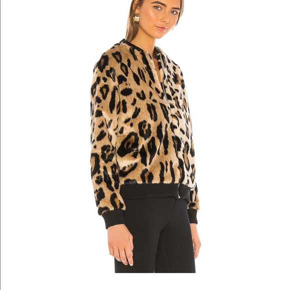 Uma Zip Up Jacket in Leopard - Picture 3 of 4